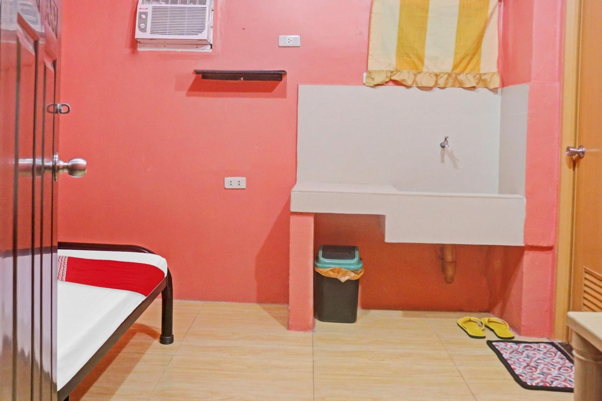 Solanos Transient House Hotel Pasay Ngoại thất bức ảnh