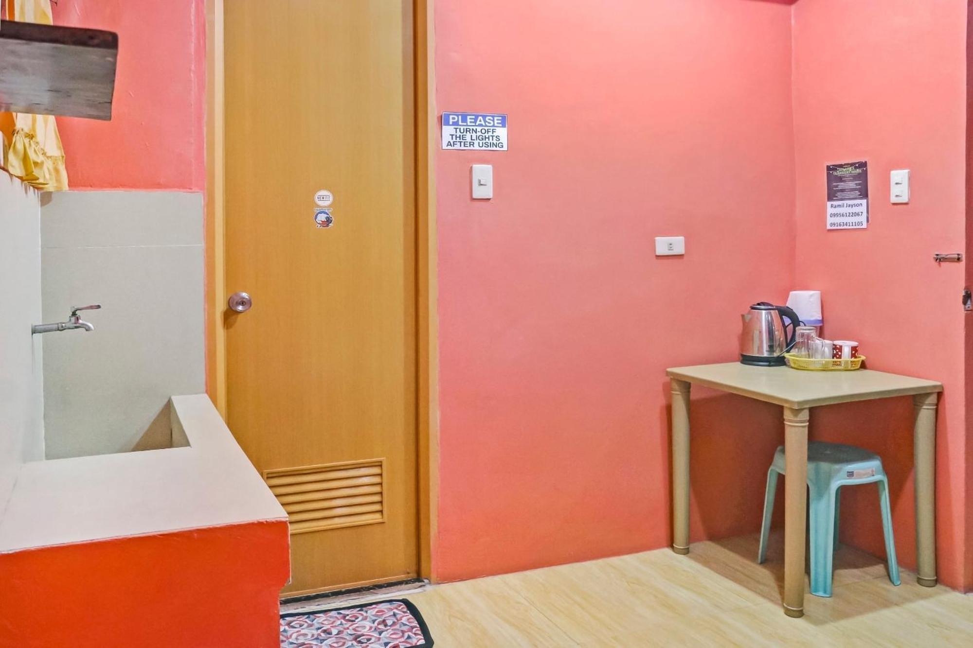 Solanos Transient House Hotel Pasay Ngoại thất bức ảnh